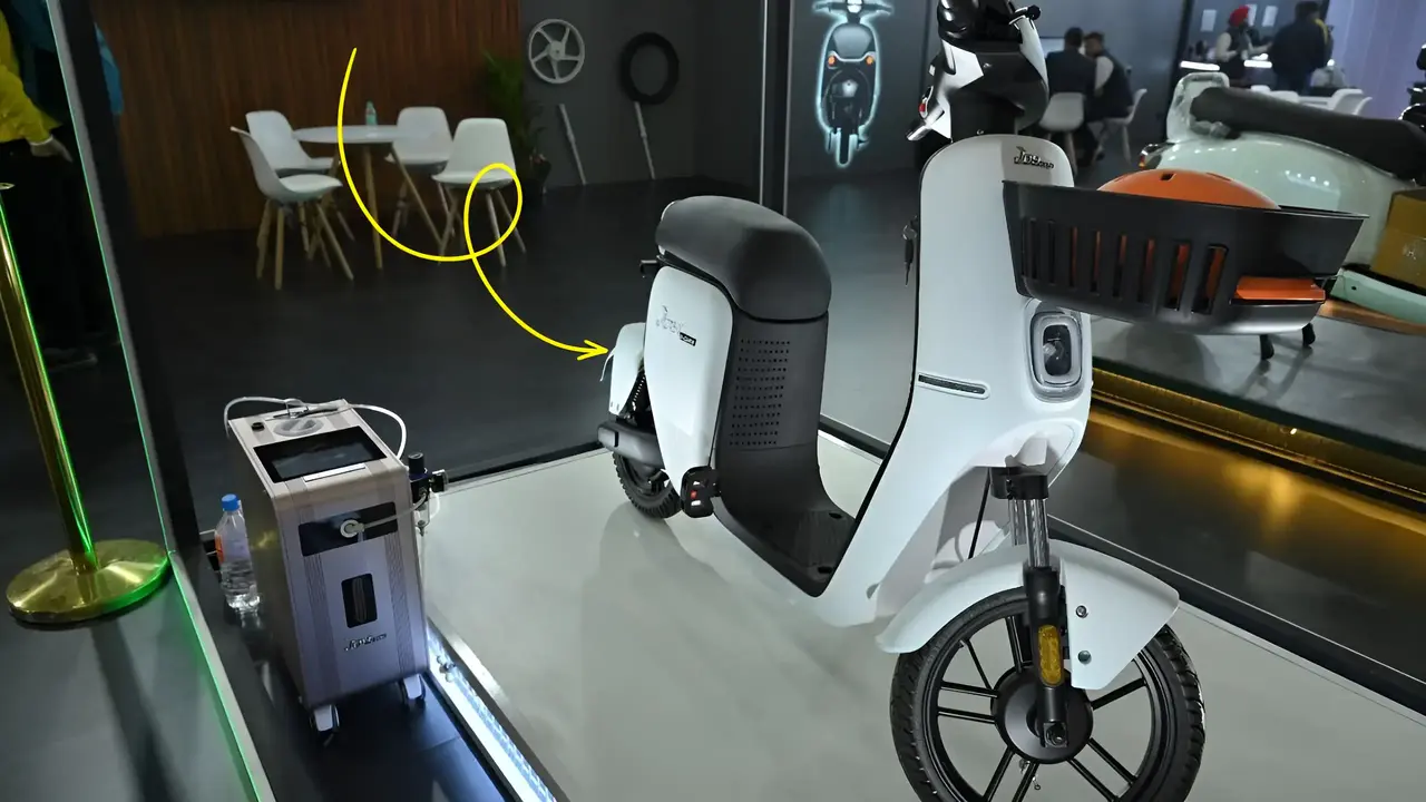 Hydrogen Scooter